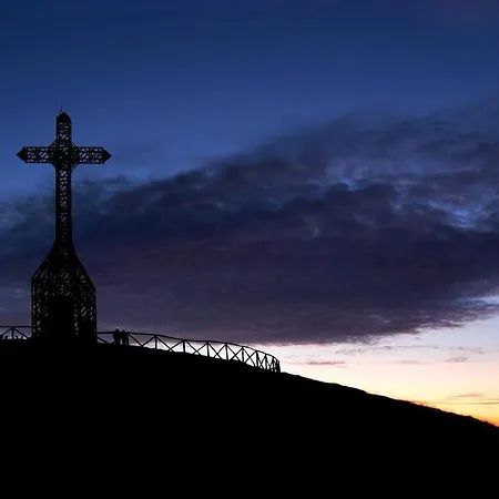 Hostel Ostello Orma Del Lupo